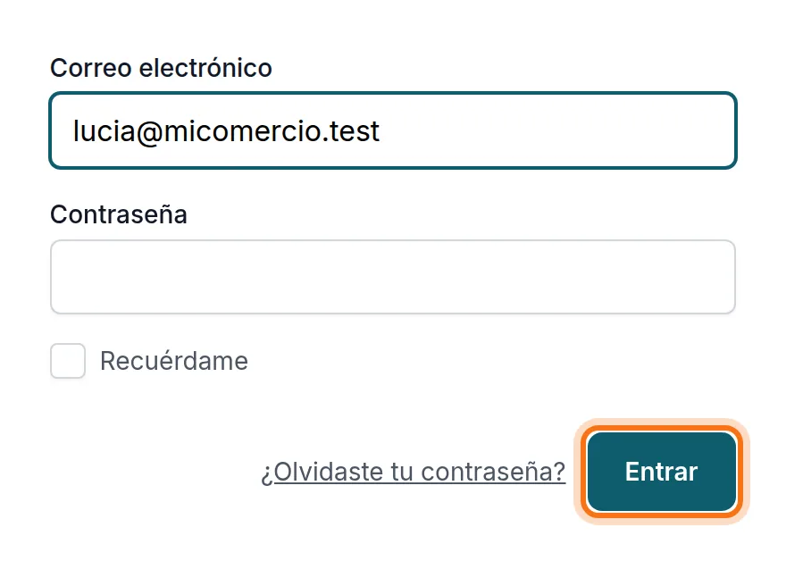 La tarjeta para entrar: correo, contraseña, «Recuérdame» y el botón Entrar