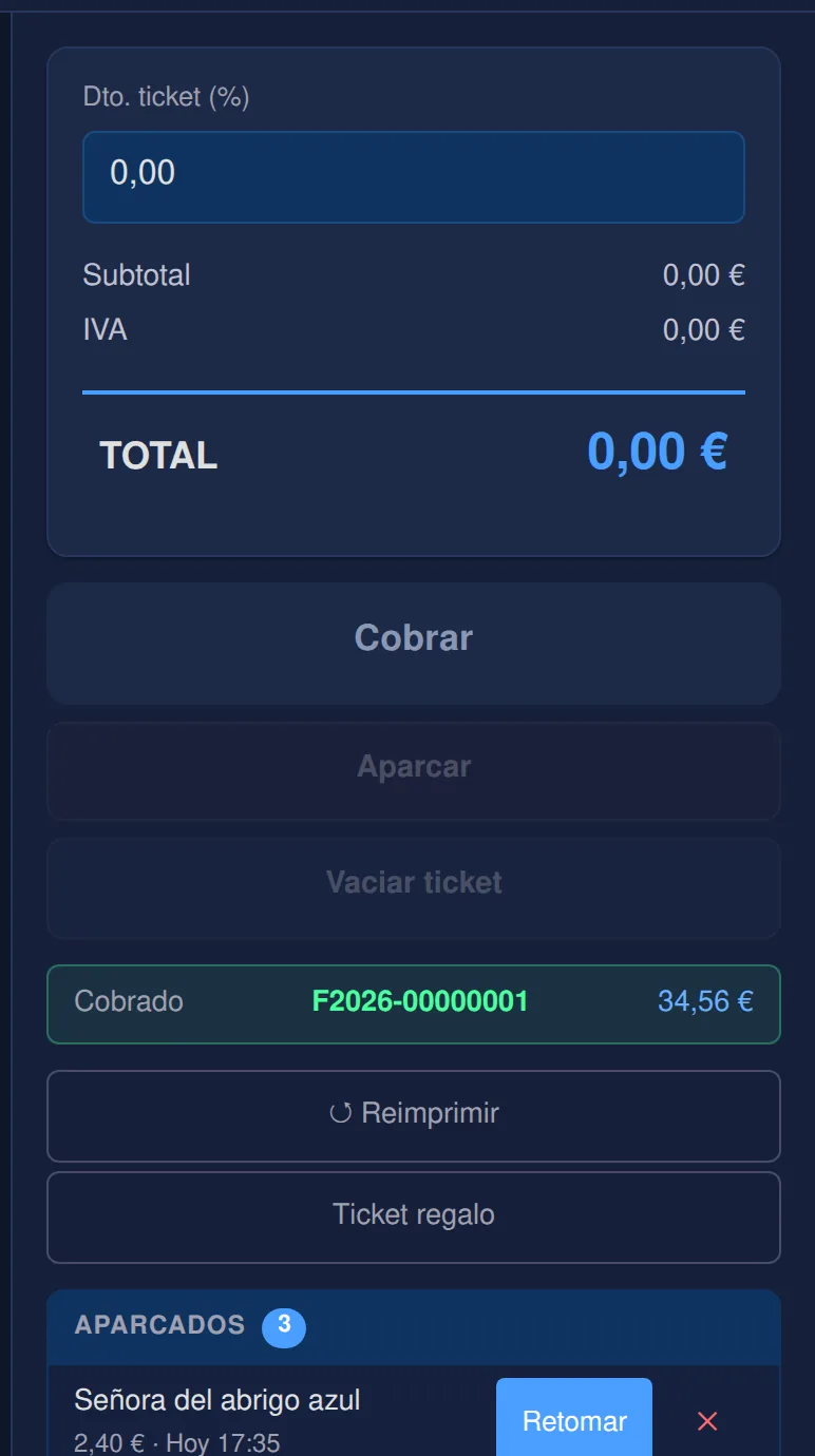 Lo que queda a la vista después de cobrar: el número, reimprimir y el ticket regalo