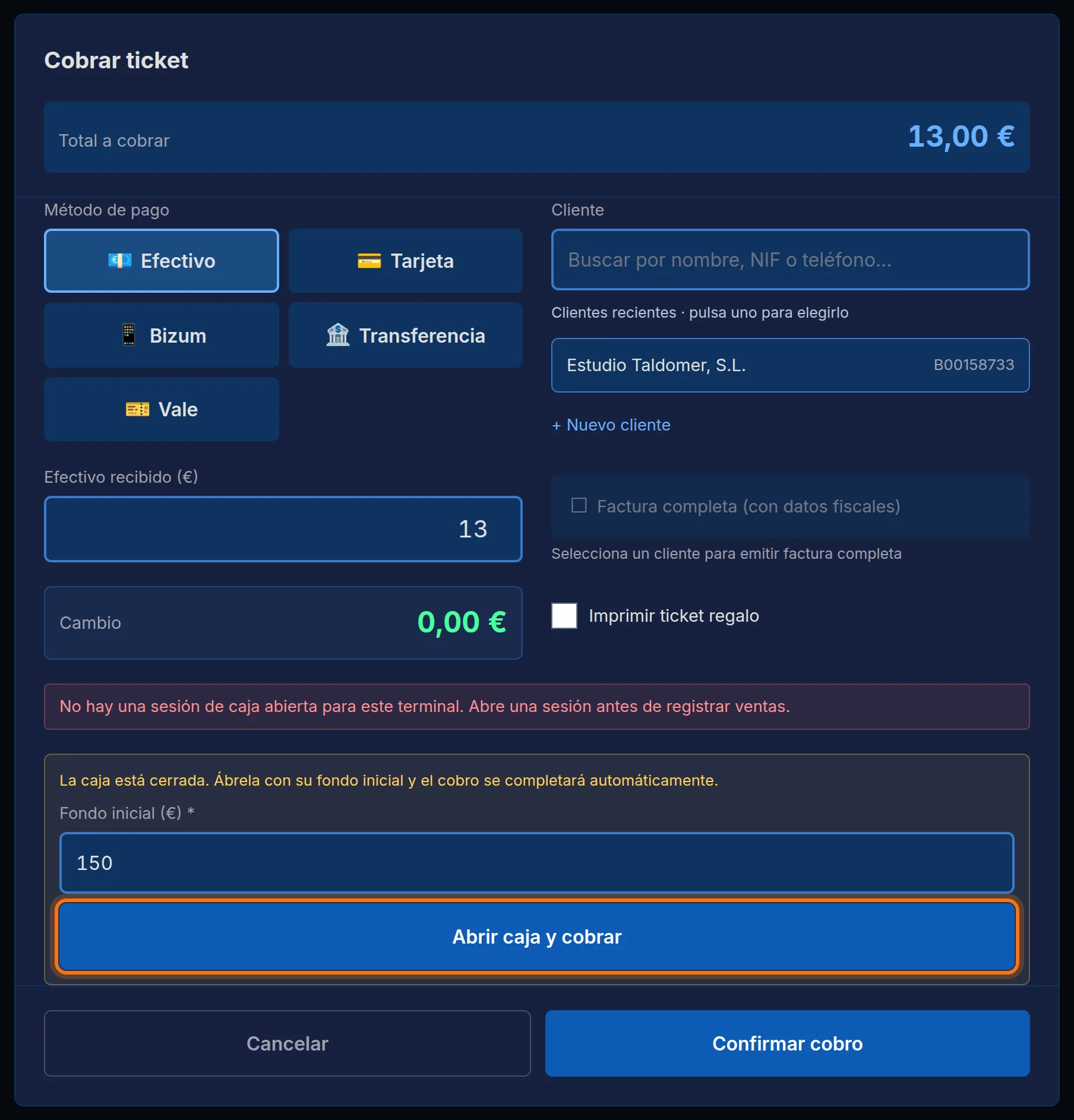 Cobrar con la caja cerrada: se pone el fondo y «Abrir caja y cobrar»