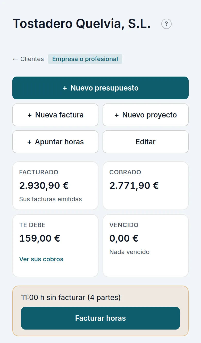 La ficha de un cliente en el móvil, con sus botones y lo que te debe